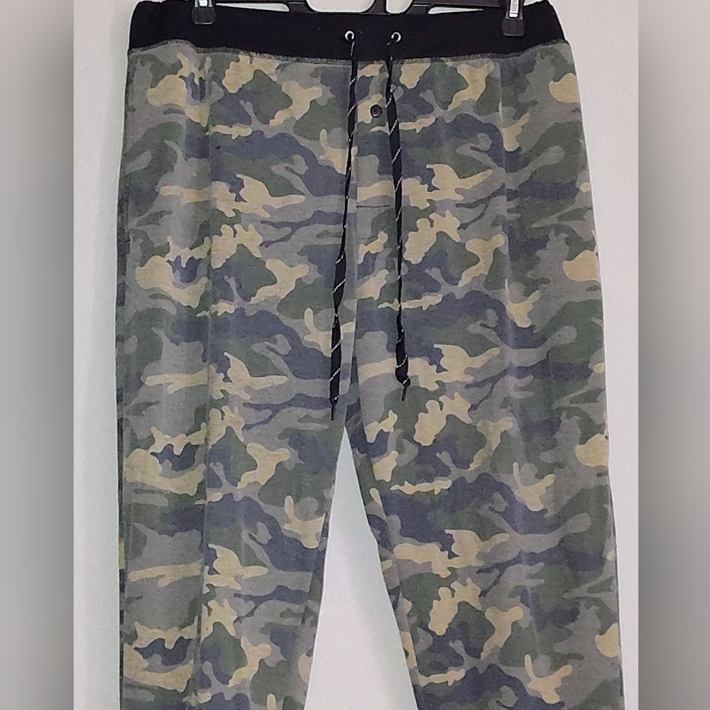 Camo Joggers extra long drawstring size 2xl oversized fit - Picture 2 of 12